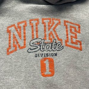 Vintage Nike hoodie